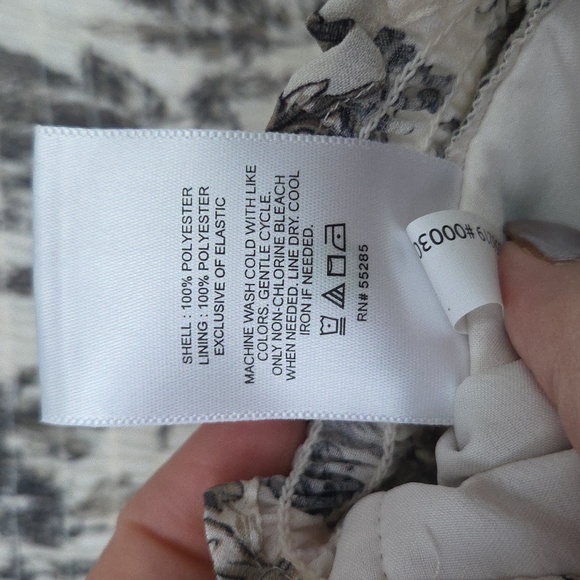 NWT EXPRESS Floral Crop Top and Wide Leg Pant Set, Size L - Picture 12 of 16